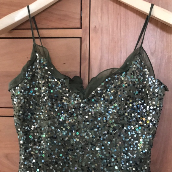 GLAMOROUS 🥂Kay Unger short formal dress Size 2. - Picture 2 of 11